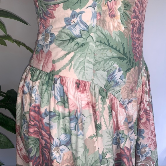 v i n t a g e : Floral Victorian Cottagecore Pastel Puff Sleeve Basque Dress - Picture 4 of 16